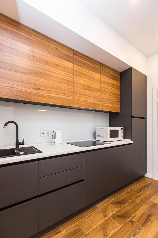 3 Vodna Apartment Lviv Exterior foto
